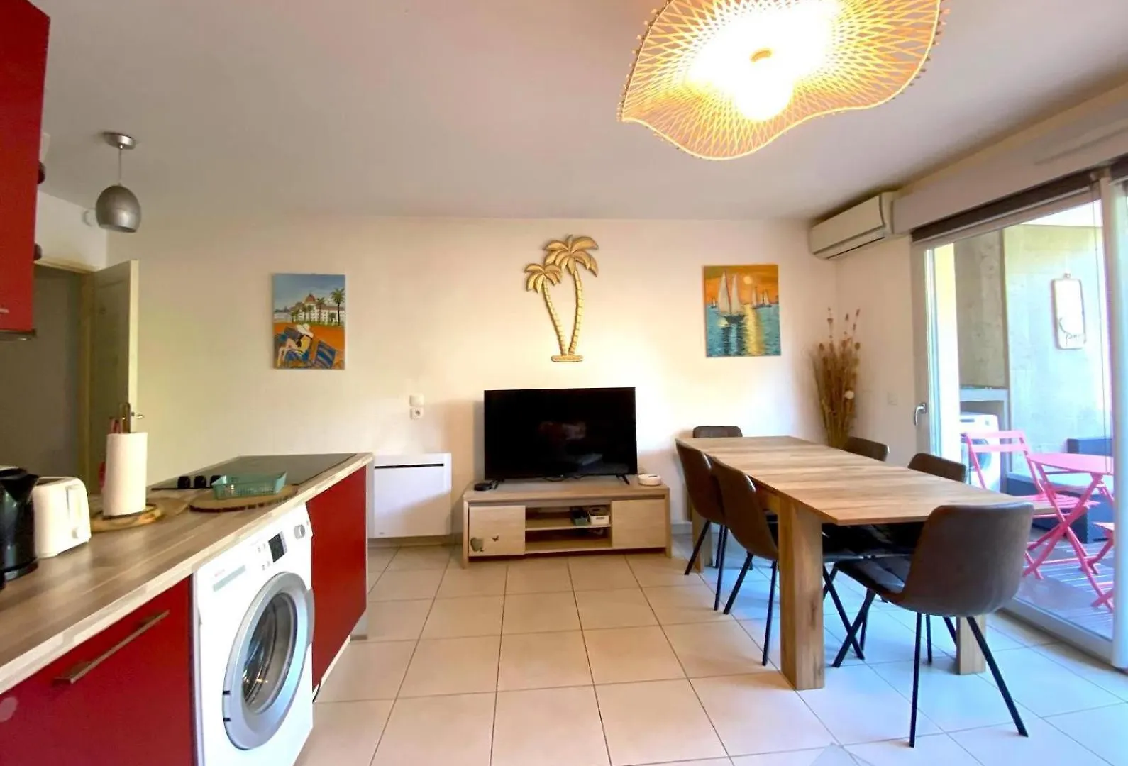 Le Familial, Piscine Plage Et Garage Villeneuve-Loubet Apartment